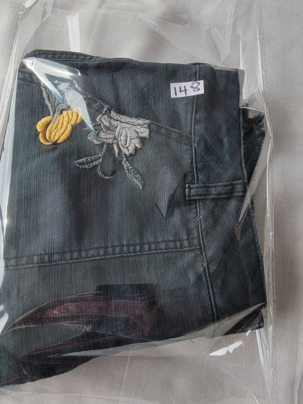 Free People Scout Camo Embroidered Utility Shorts Green Floral Frayed Hem - Picture 14 of 15